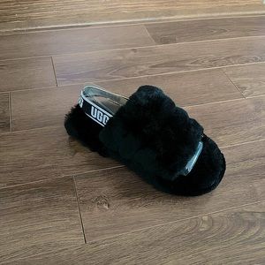 UGG Fluff Yeah Slide - Kids size 1 US